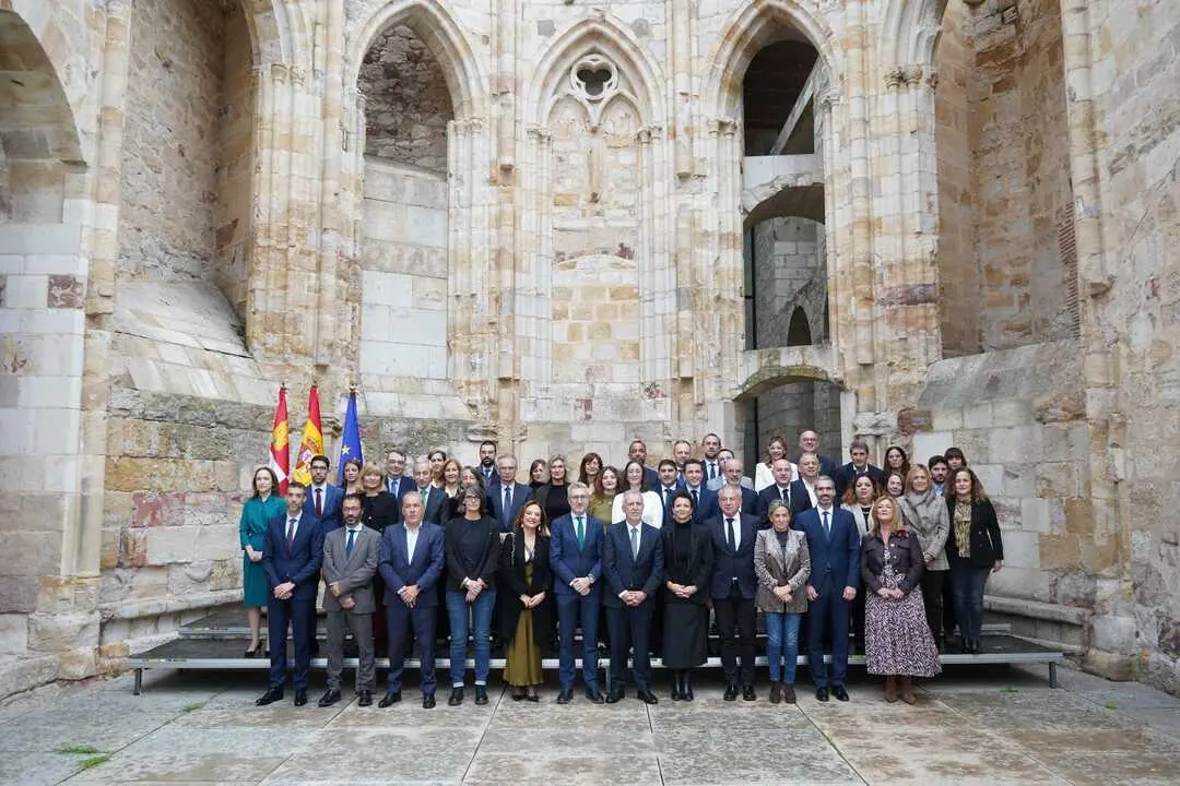 Foto de Familia asistentes al CICAPE en Zamora