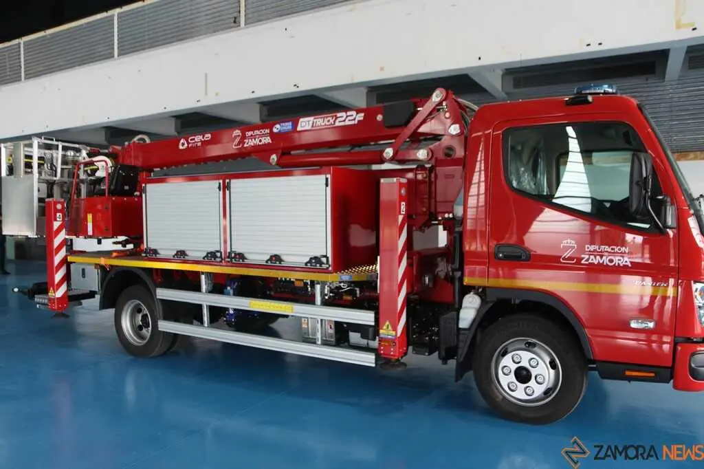 Nuevos vehículos servicio provincial de bomberos de Zamora 