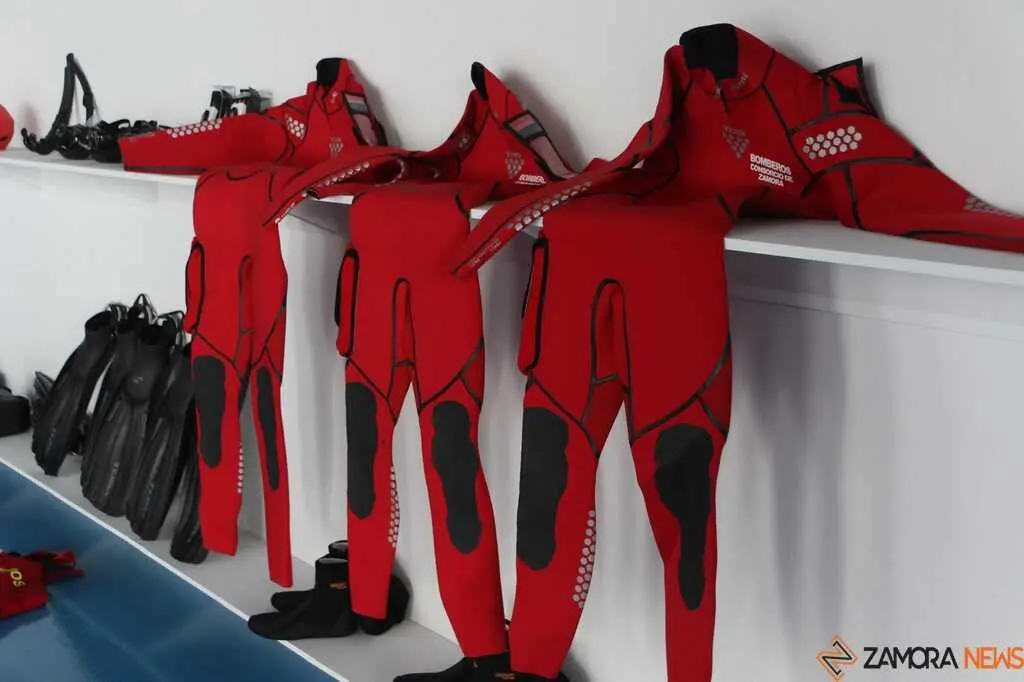 Nuevos vehículos servicio provincial de bomberos de Zamora _12