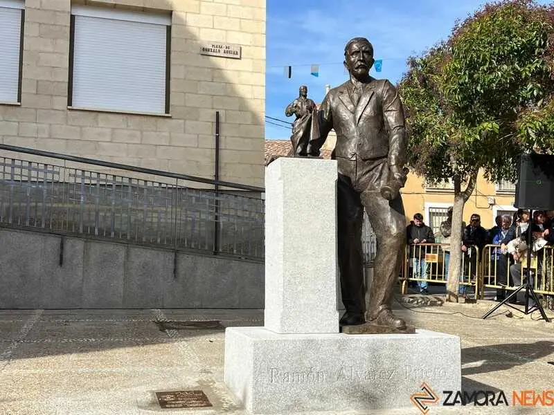 Coreses inaugura la estatua de hijo predilecto, Ramón Álvarez_5
