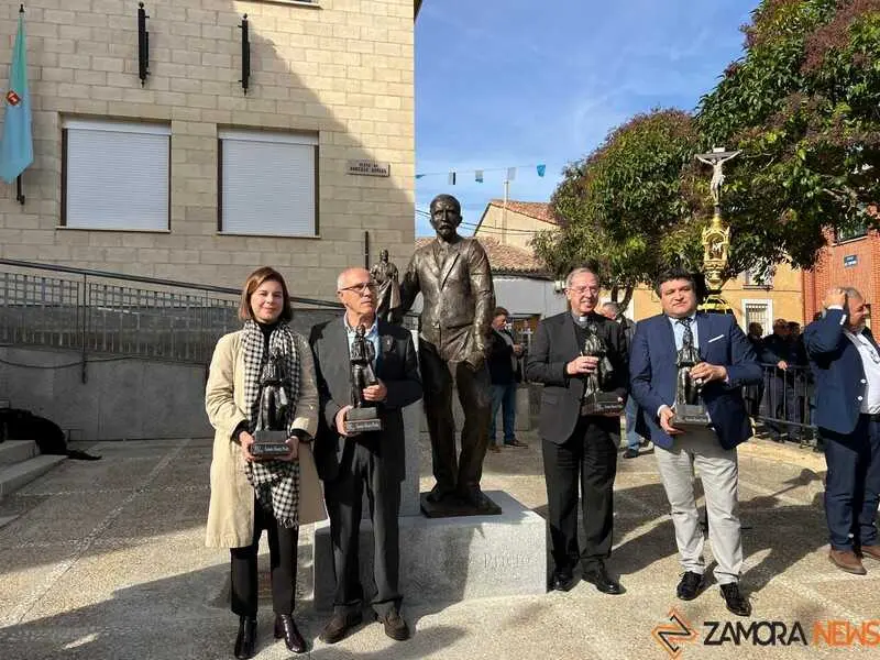 Coreses inaugura la estatua de hijo predilecto, Ramón Álvarez_7