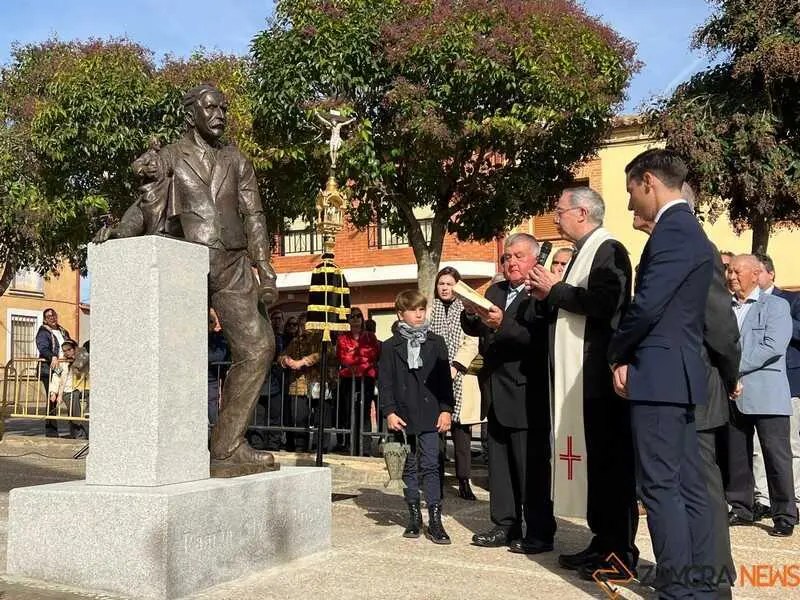 Coreses inaugura la estatua de hijo predilecto, Ramón Álvarez_11