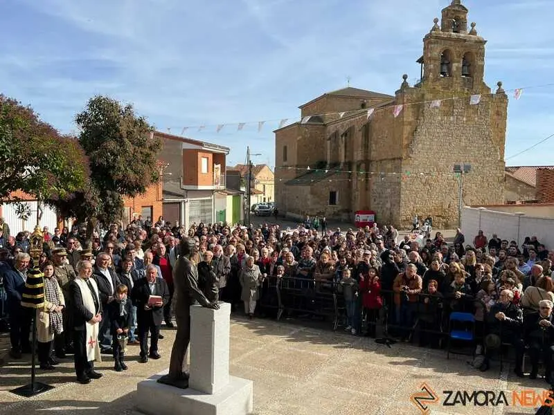 Coreses inaugura la estatua de hijo predilecto, Ramón Álvarez_13