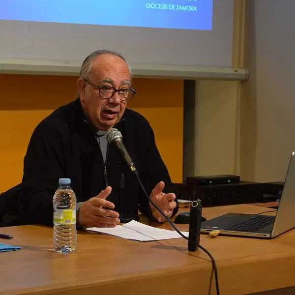 La Diócesis de Zamora ha participado activamente en estas jornadas a través de D. Javier Fresno