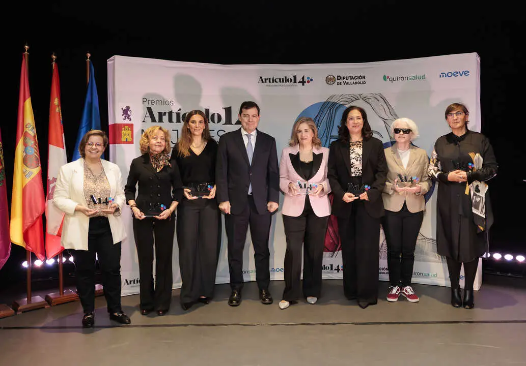 Foto de Familia Premios Artículo 14 'Mujeres Excelentes Castilla y León
