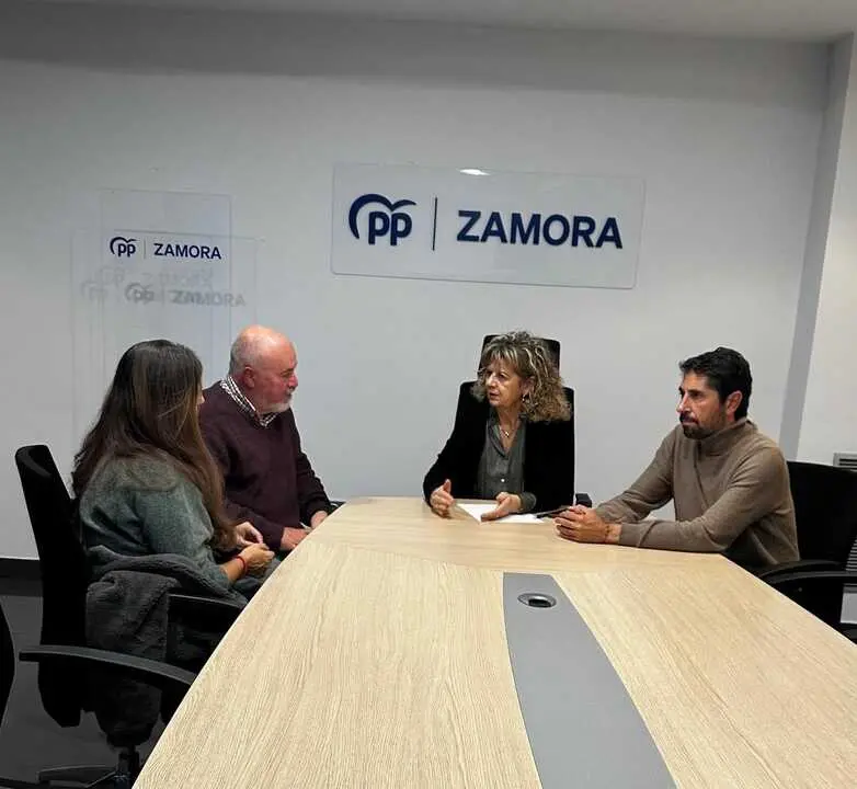 Encuentro del PP con la Asociación de Diabéticos de Zamora