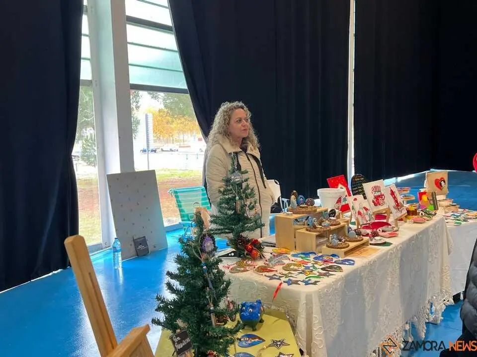 Mercado de Artesan&iacute;a y Alimentaci&oacute;n _16