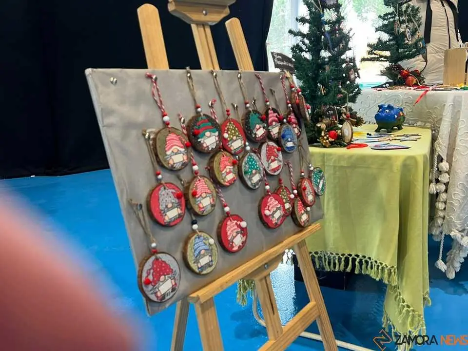 Mercado de Artesan&iacute;a y Alimentaci&oacute;n _17