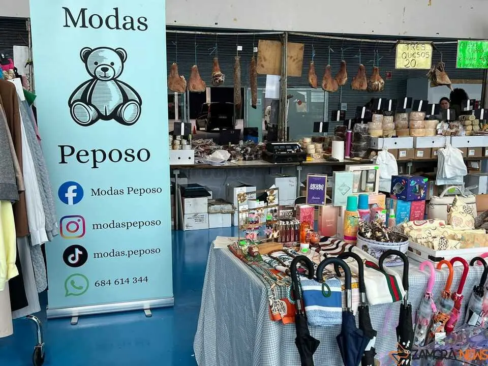 Mercado de Artesan&iacute;a y Alimentaci&oacute;n _37