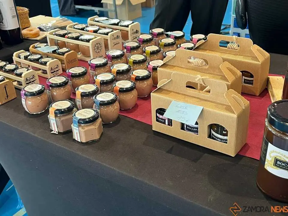 Mercado de Artesan&iacute;a y Alimentaci&oacute;n _42