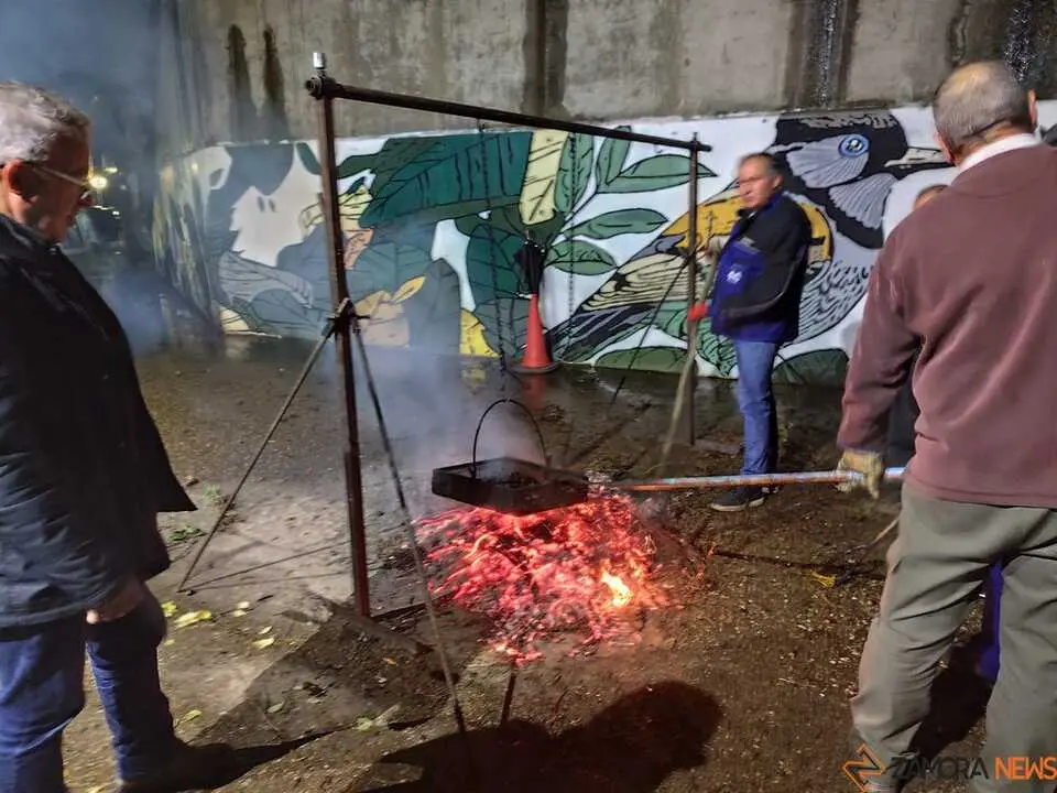 Magosto tradicional y feria de la miel Trabazos _18