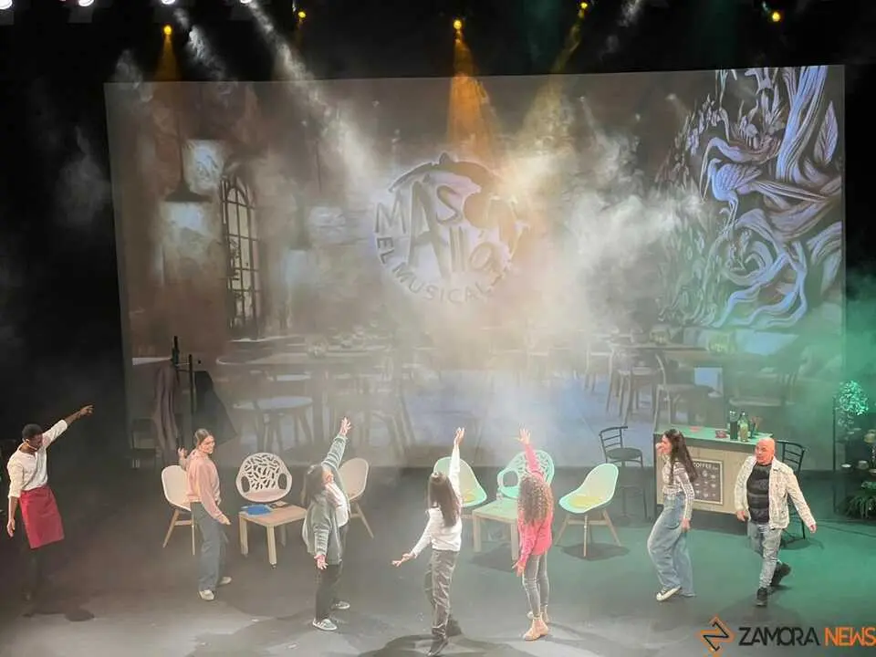 Más allá, el musical _2