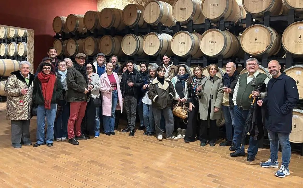 Compañía francesa visita la bodega Divina Proporción
