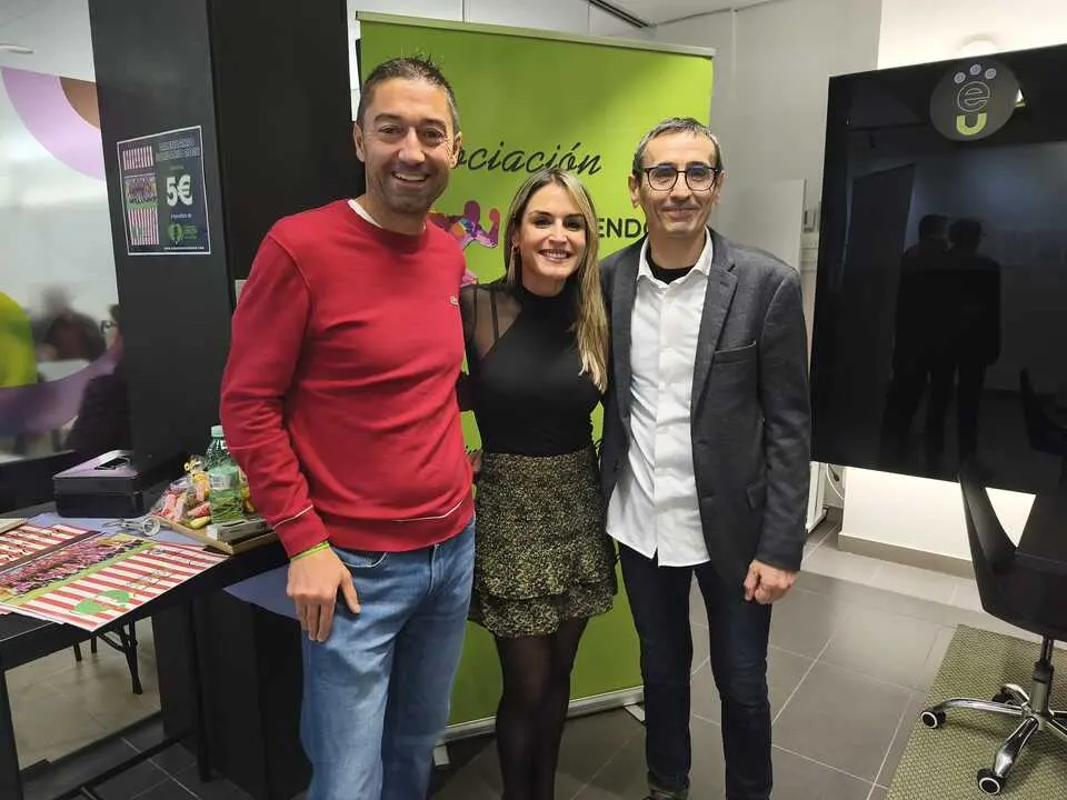 Exposición Dibujando Letras por Hugo