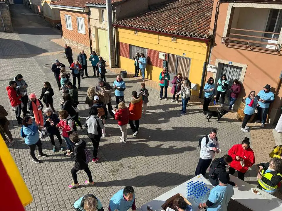 marcha solidaria en Corrales del Vino  (8)