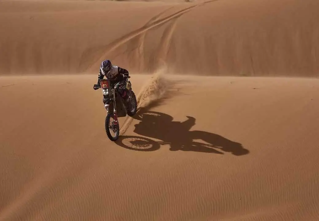 Sara García en el Fenek Rally- imagen de redes sociales de Sara García