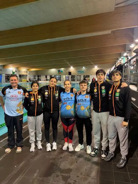 Equipo juvenil, junior y absoluto