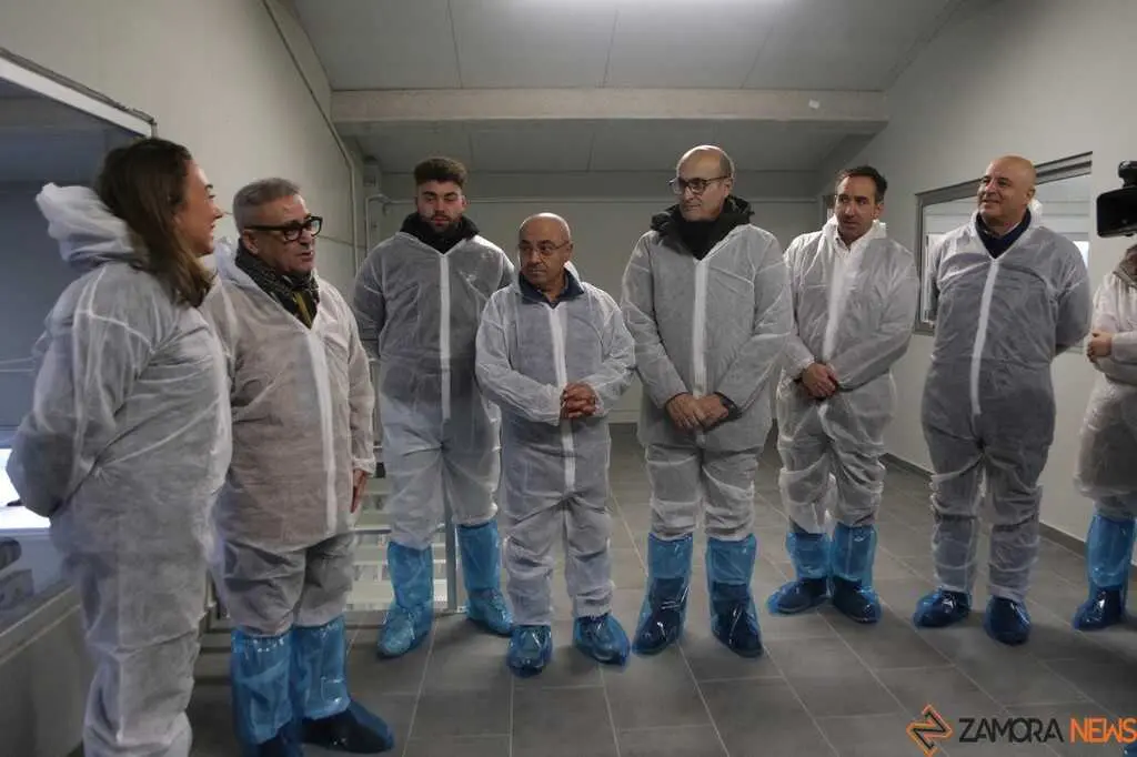  María González Corral visita Vicente Pastor 