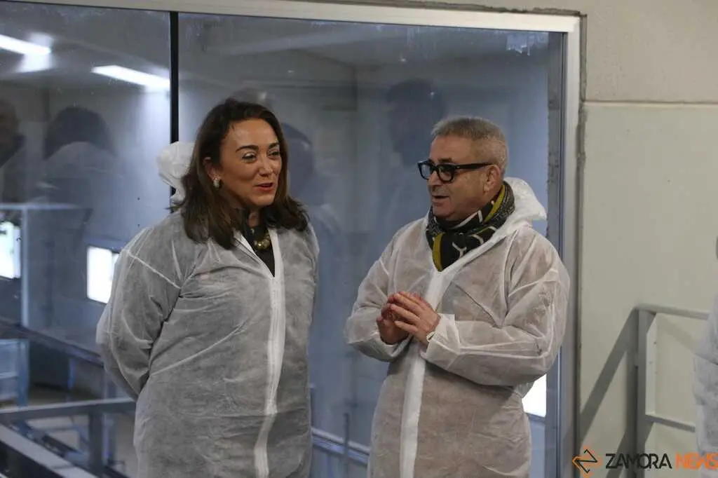  María González Corral visita Vicente Pastor _12