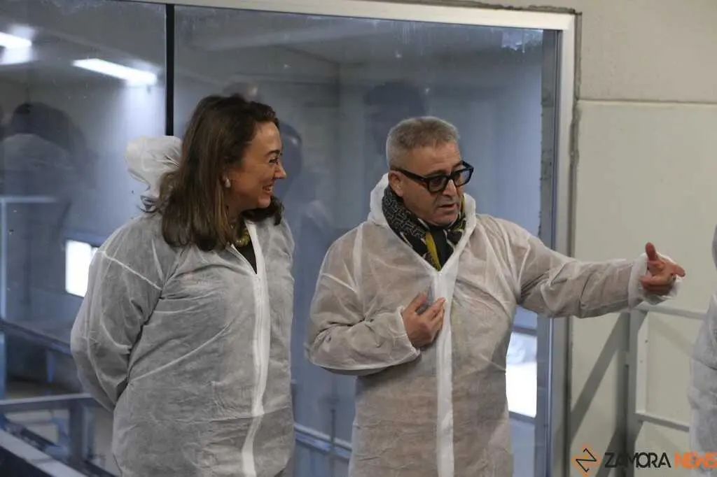  María González Corral visita Vicente Pastor _16