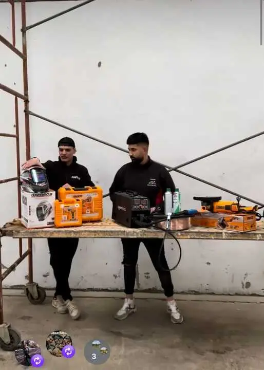 Dos zamoranos revolucionan Instagram con un sorteo de herramienta industrial valorado en 1.700 euros
