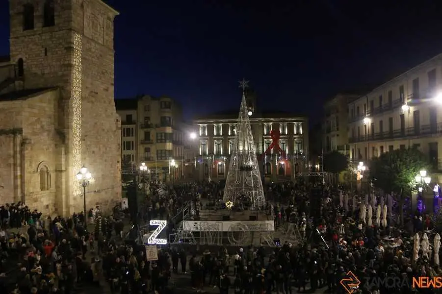 encendido de luces en Zamora_7