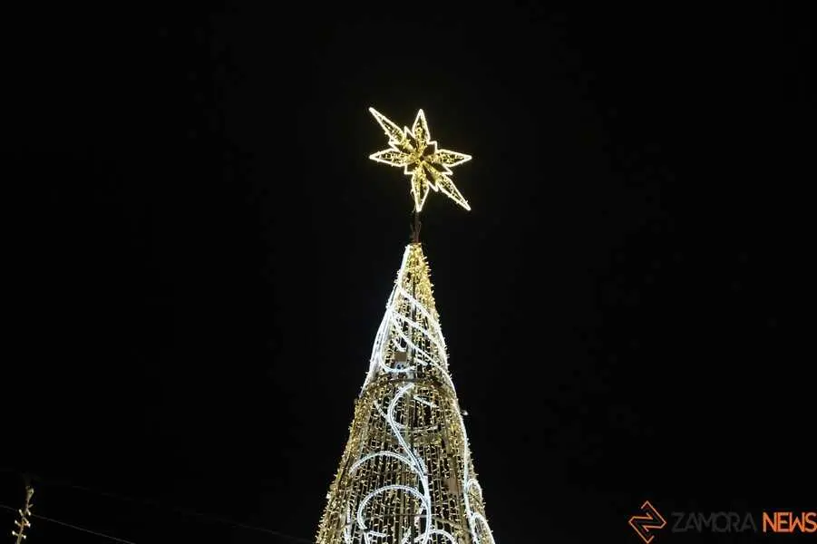 encendido de luces en Zamora_10