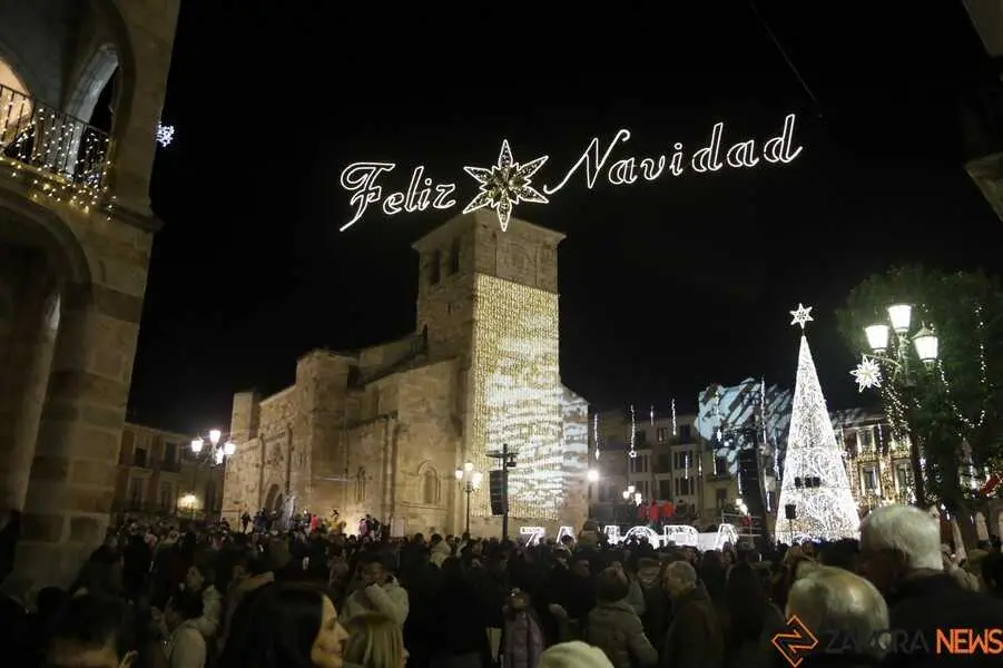 encendido de luces en Zamora_21