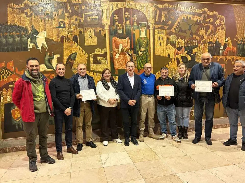 Tres radioaficionados de la Red de Radio