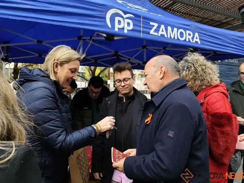 Nuevas Generaciones del Partido Popular de Zamora celebra el Día de la Constitución _12