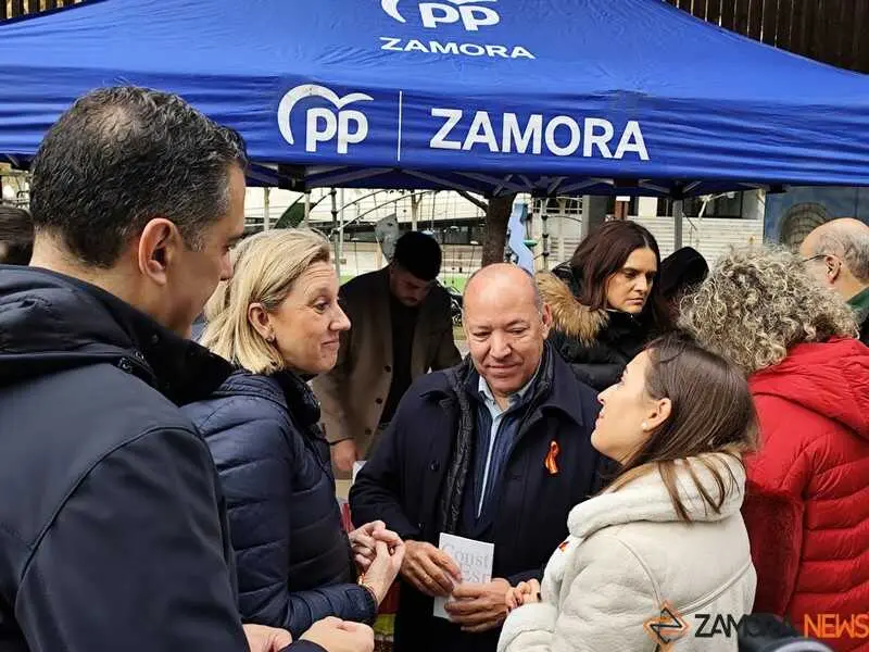 Nuevas Generaciones del Partido Popular de Zamora celebra el Día de la Constitución _19