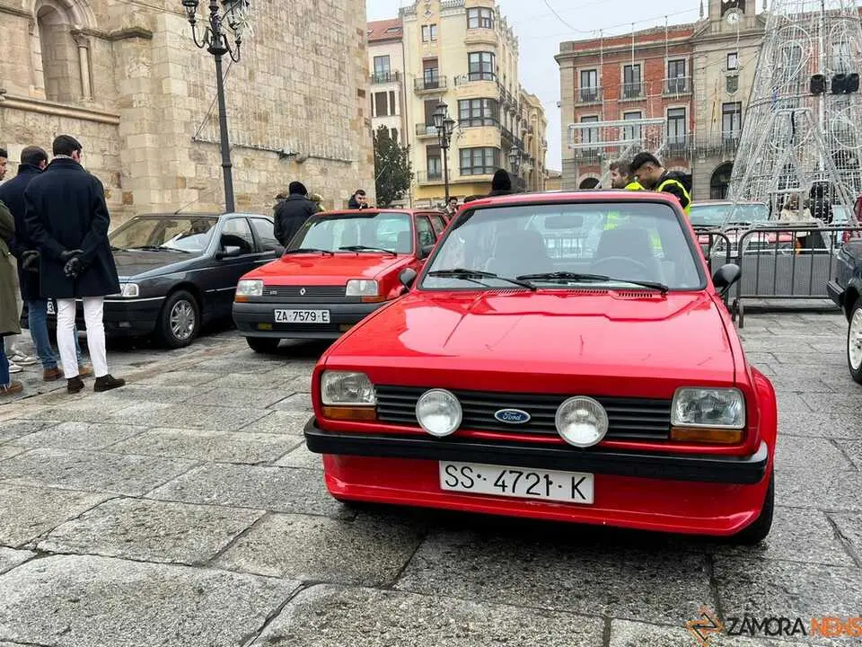 Vehículos clásicos III Día del Guardia Urbano _2