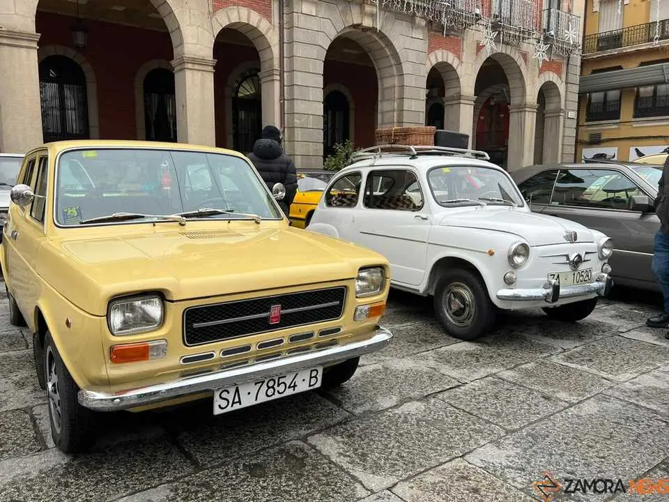 Vehículos clásicos III Día del Guardia Urbano _26