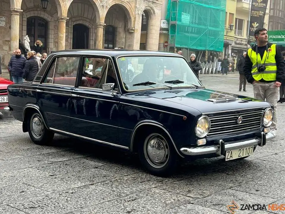 Vehículos clásicos III Día del Guardia Urbano _34