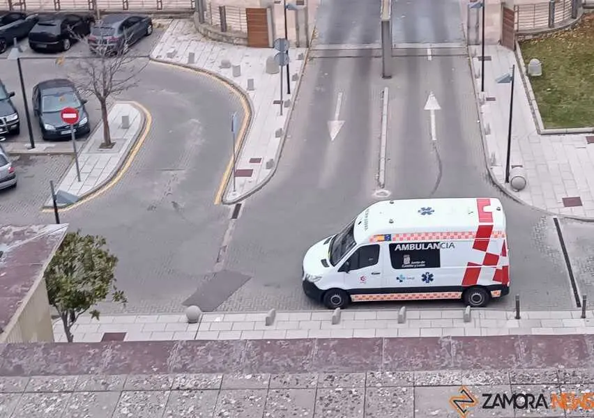 ambulancia Hospital de Zamora 