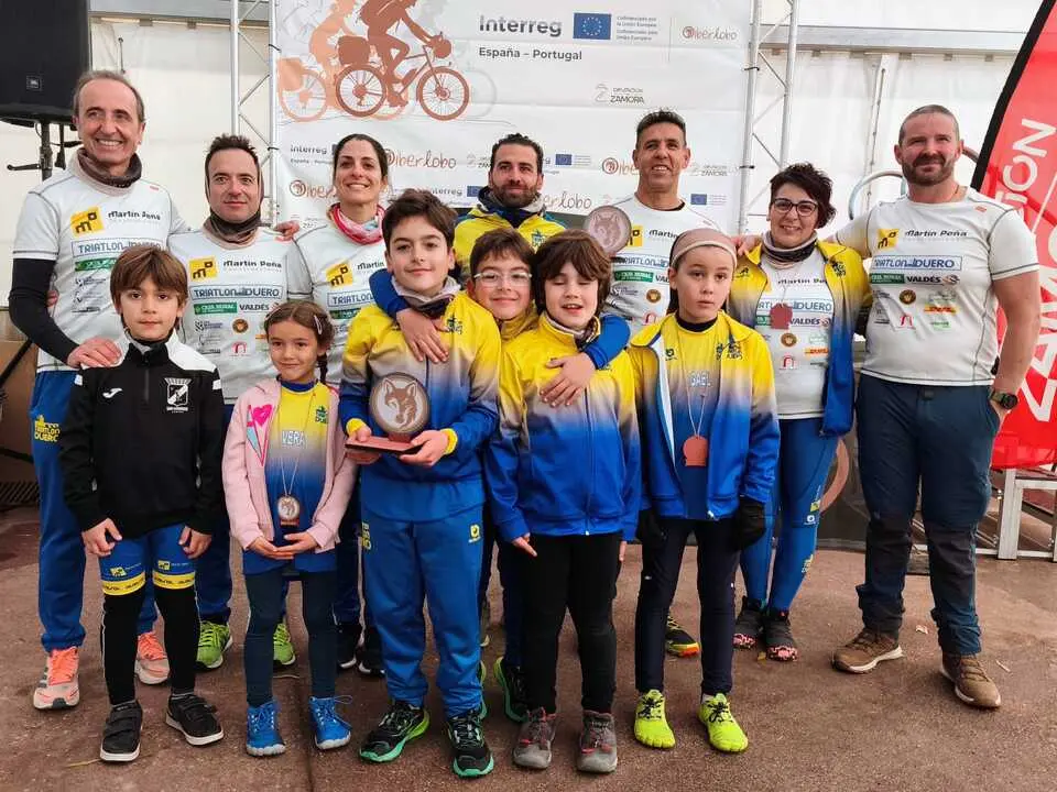 Construcciones Mart&iacute;n Pe&ntilde;a-Triatl&oacute;n Duero