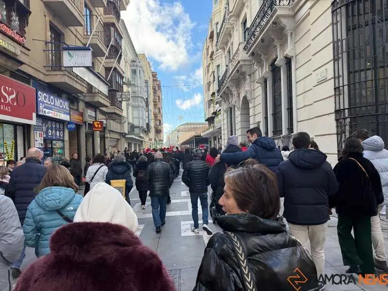 pasacalles protagonizado por la Banda de M&uacute;sica Maestro Nacor Blanco_10