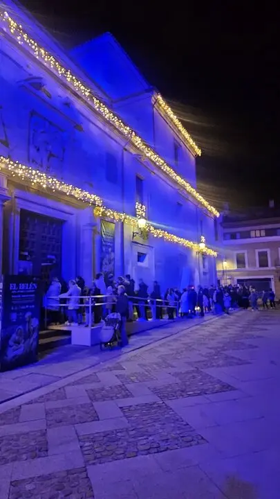 Colas para ver el Bel&eacute;n de la Diputaci&oacute;n