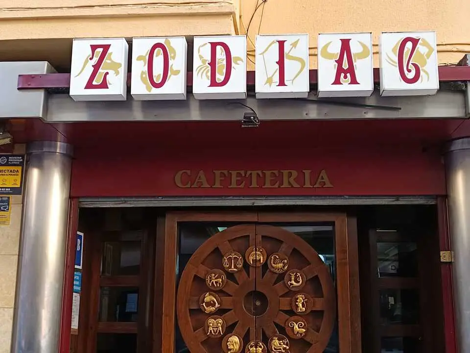 CAfeter&iacute;a Zodiac
