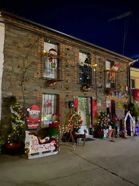 casas decoradas en Navidad en Domez (3)