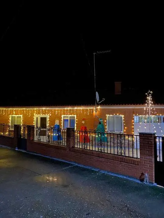 casas decoradas en Navidad en Domez (11)