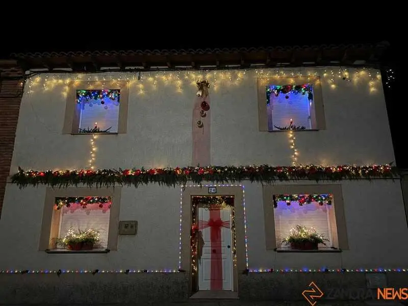casas decoradas en Santib&aacute;&ntilde;ez de Tera _3