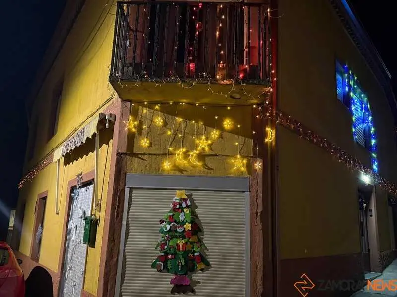 casas decoradas en Santib&aacute;&ntilde;ez de Tera _17