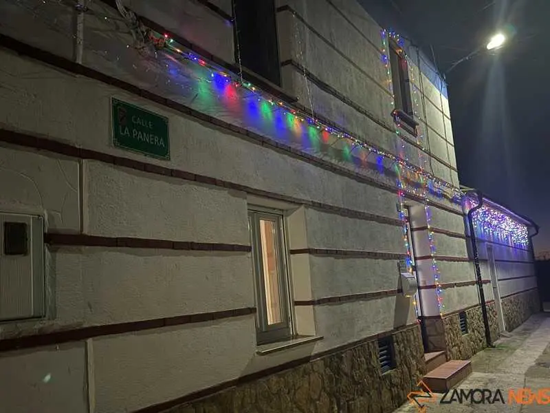 casas decoradas en Santib&aacute;&ntilde;ez de Tera _33