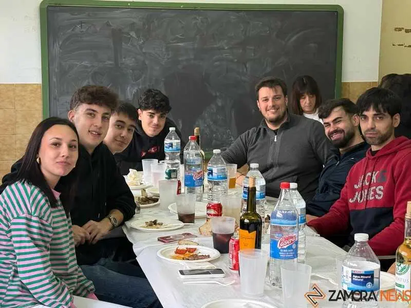 comida popular en Santib&aacute;&ntilde;ez de Tera 