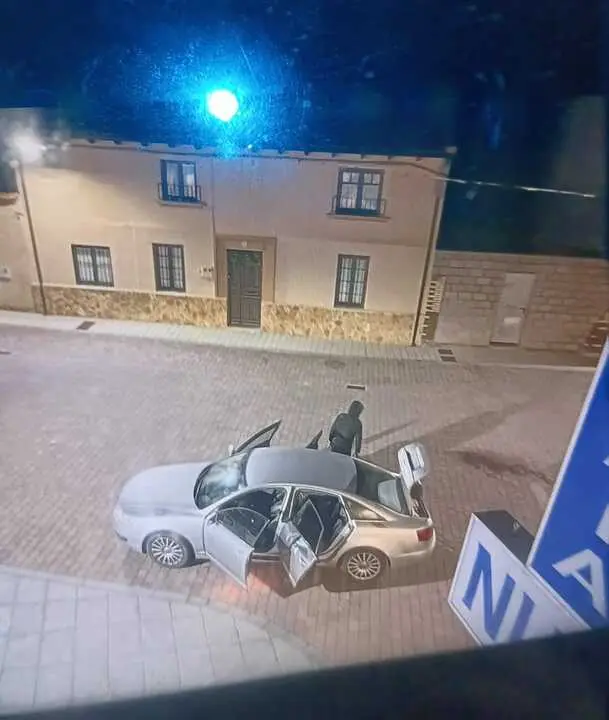 Pillados robando en San Crist&oacute;bal de Entrevi&ntilde;as - imagen cedida