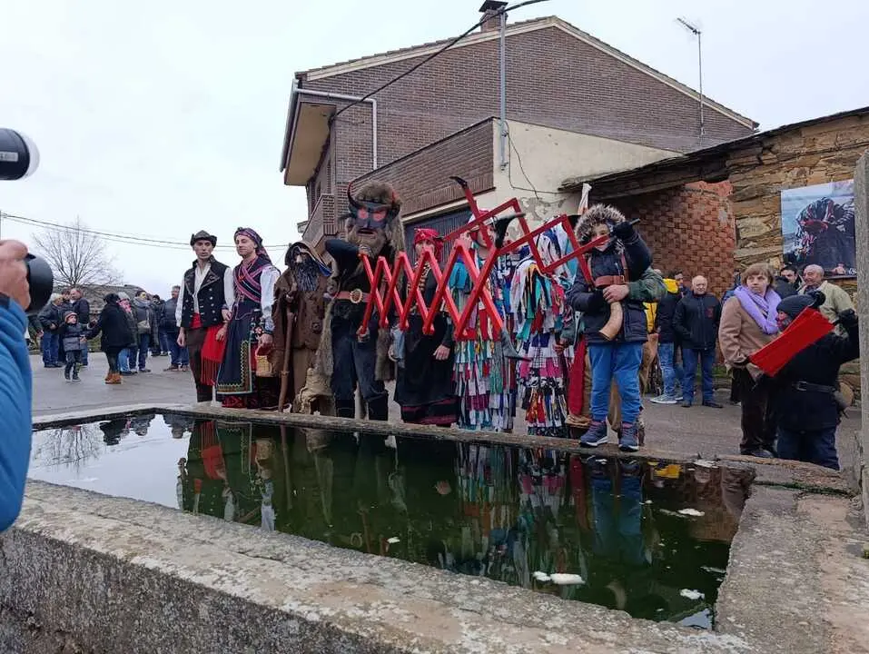 Cencerrones Abejera - imagen cedida A.C. El Castro _2