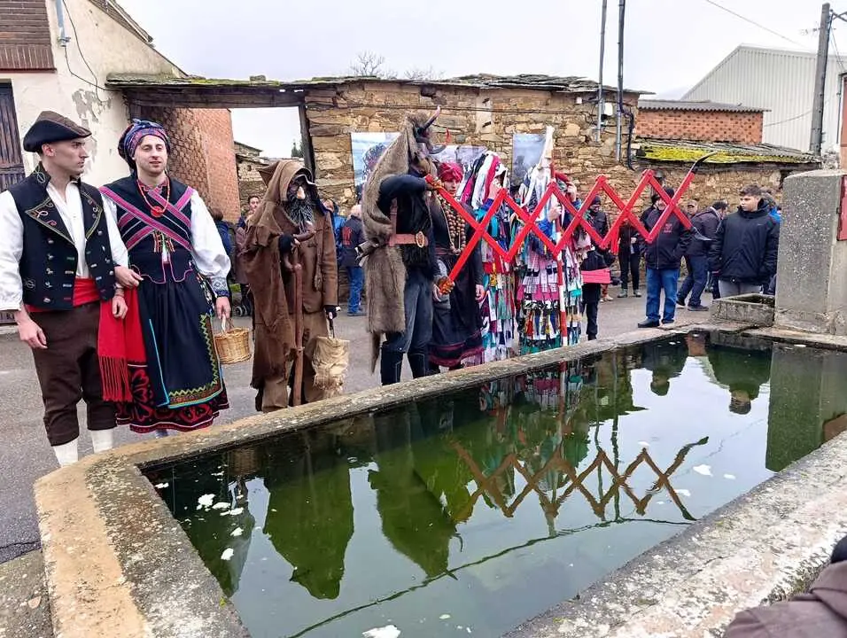 Cencerrones Abejera - imagen cedida A.C. El Castro _7
