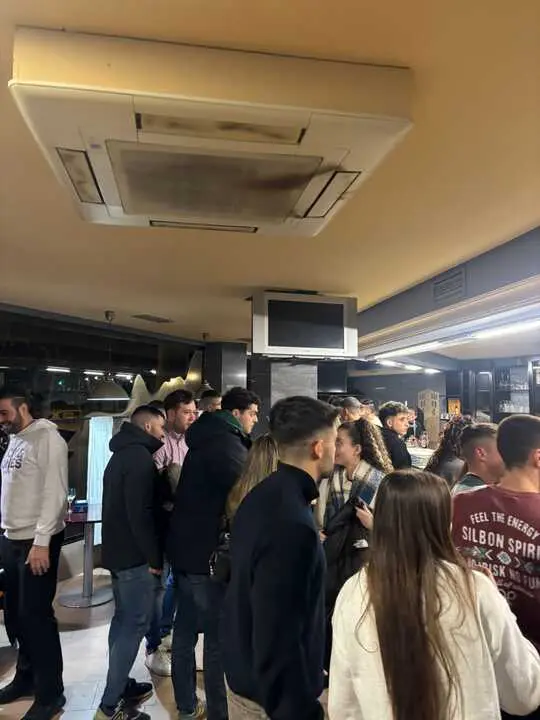 Cafeter&iacute;a Le&oacute;n Felipe Zamora_3