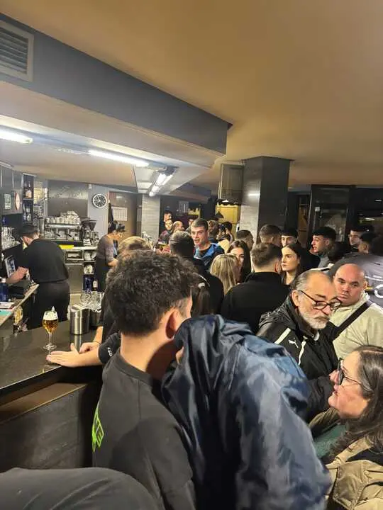 Cafeter&iacute;a Le&oacute;n Felipe Zamora_5